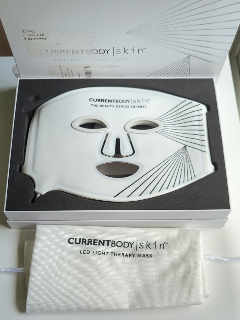 Current Body Led Light Therapy Mask - Picture 2 of 6